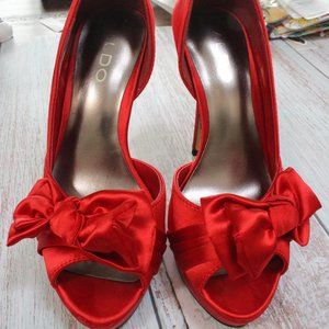 Aldo Red Satin Open Toe Pumps with Bow. Size 35